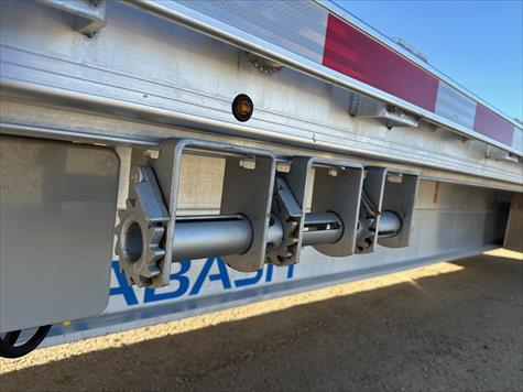 2025 Benson (Wabash) Drop Deck