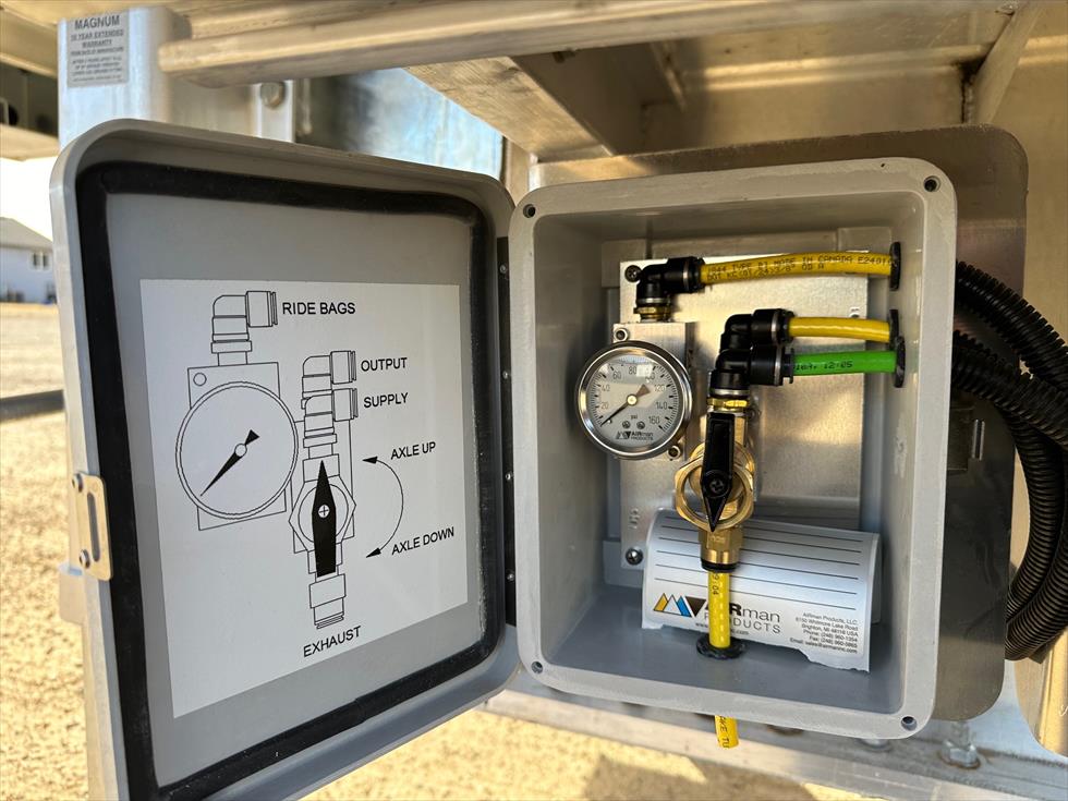 2025 Benson (Wabash) Drop Deck