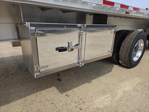 2027 Benson (Wabash) Flatbed