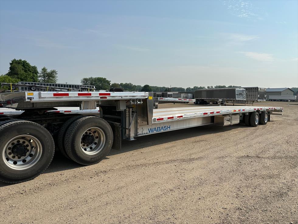 2028 Benson (Wabash) Drop Deck
