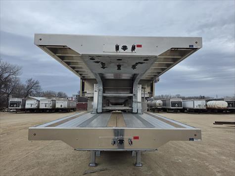 2028 Benson (Wabash) Drop Deck